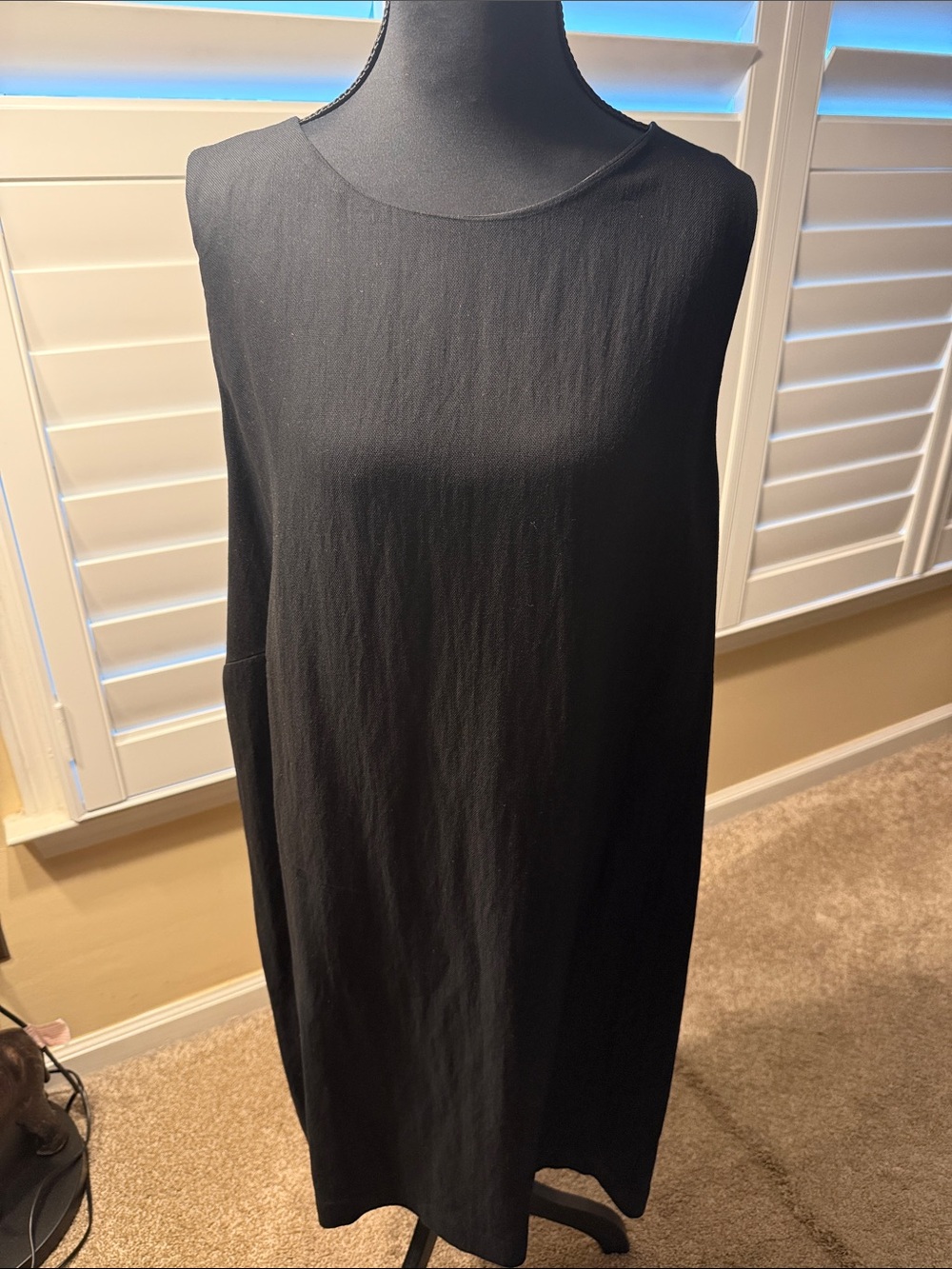 H&M Black Sleeveless Mini Shift Dress